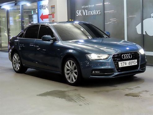 Audi A4 35 TDI Quattro Dynamic B8 — пробег 111 043 км — фото 2 из 5