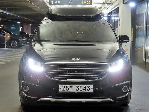 Kia Carnival 7-seater Hi-limousine President — пробег 149 746 км — фото 2 из 5
