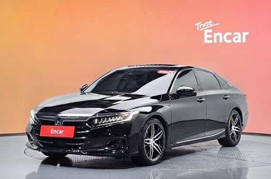 Honda Accord 2.0 Hybrid Touring — пробег 107 878 км — фото 1 из 5