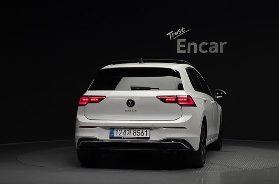 Volkswagen Golf 2.0 TDI Prestige — пробег 2 985 км — фото 4 из 5