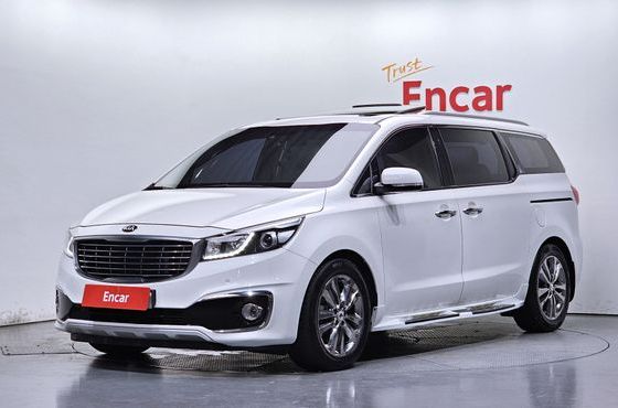 Kia Carnival 7-seater Limousine VIP — пробег 62 336 км — фото 1 из 5