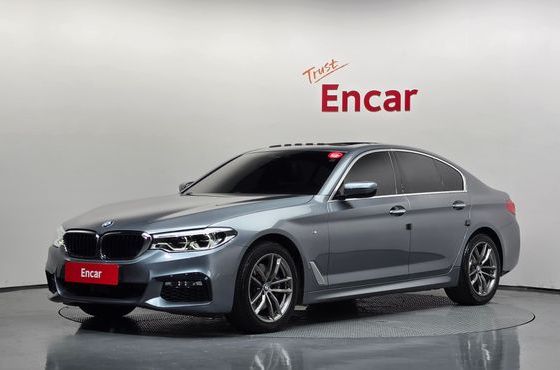 BMW 5-Series 530i xDrive M Sport Package — пробег 122 565 км — фото 1 из 5