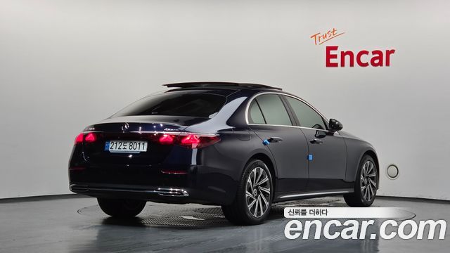Mercedes-Benz E-Class из Кореи Encar