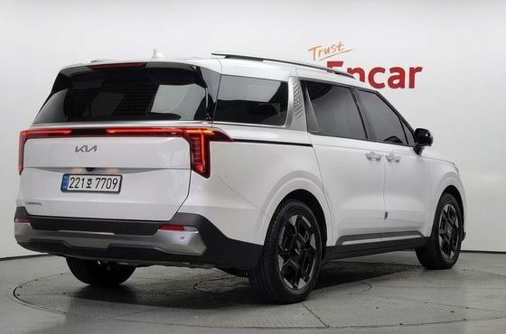 Kia Carnival Gasoline 9-Seater Noblesse — пробег 37 694 км — фото 2 из 5