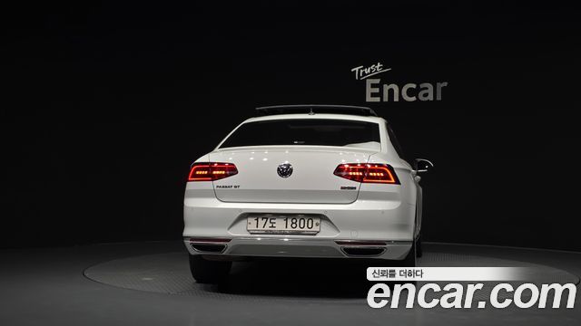Volkswagen Passat из Кореи Encar