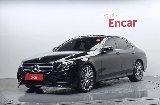 Mercedes-Benz E-Class E300 4MATIC AMG Line — пробег 122 446 км — фото 1 из 5