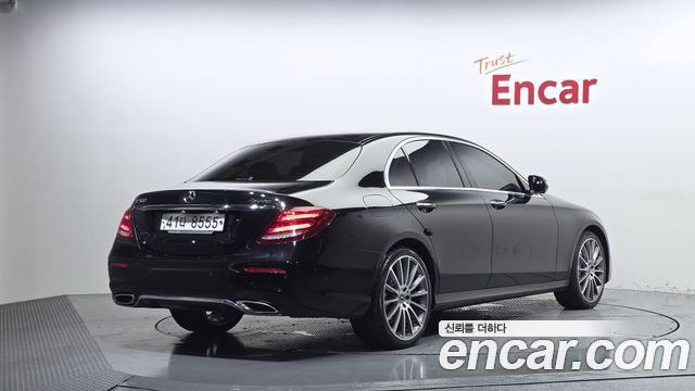 Mercedes-Benz E-Class из Кореи Encar