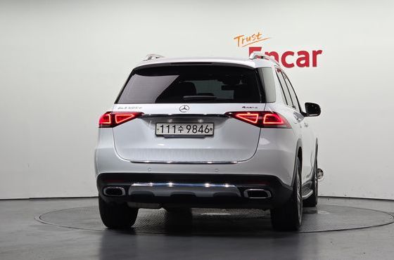 Mercedes-Benz GLE-Class GLE300d 4MATIC — пробег 143 949 км — фото 4 из 5
