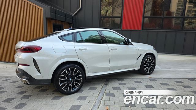 BMW X6 xDrive40i M Sport — пробег 51 000 км — фото 5 из 5