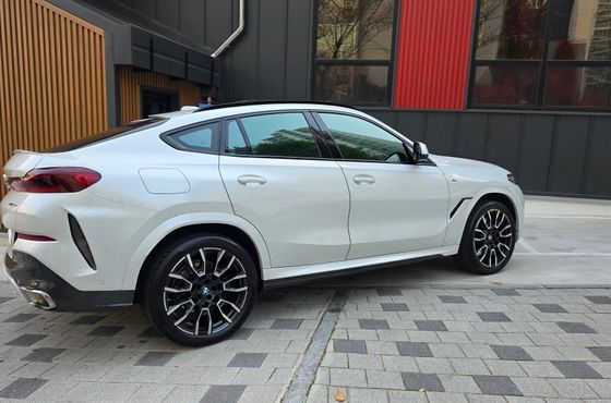 BMW X6 xDrive40i M Sport — пробег 51 000 км — фото 5 из 5