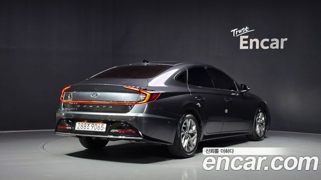Hyundai Sonata 2.0 Premium Plus — пробег 102 831 км — фото 2 из 5