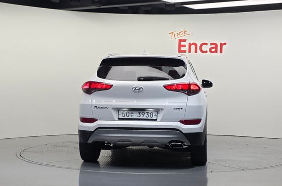 Hyundai Tucson Diesel 1.7 2WD Modern — пробег 94 180 км — фото 4 из 5