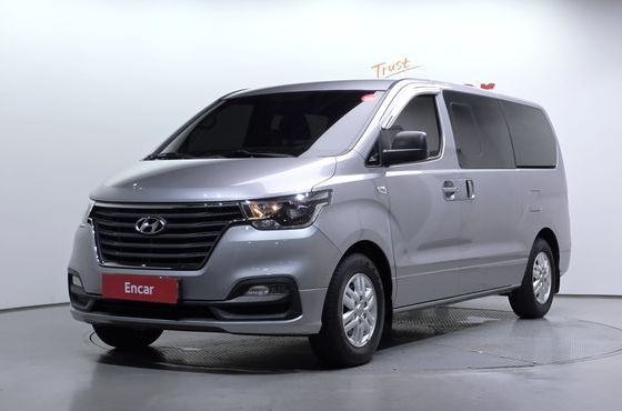 Hyundai Starex Van 5-Seater Modern — пробег 73 701 км — фото 1 из 5