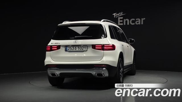 Mercedes-Benz GLB-Class из Кореи Encar
