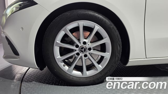 Mercedes-Benz A-Class из Кореи Encar