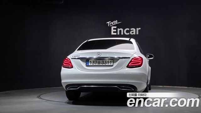 Mercedes-Benz C-Class из Кореи Encar
