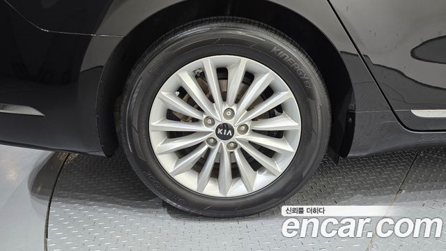 Kia K7 из Кореи Encar