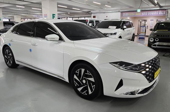 Hyundai Grandeur Premium — пробег 129 570 км — фото 2 из 5
