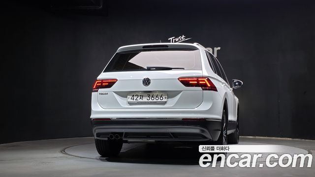 Volkswagen Tiguan из Кореи Encar