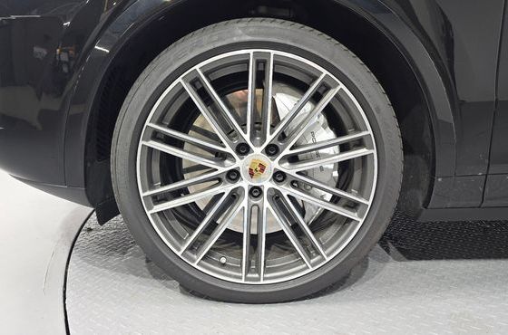 Porsche Cayenne 4.0 Turbo Coupe — пробег 31 679 км — фото 5 из 5