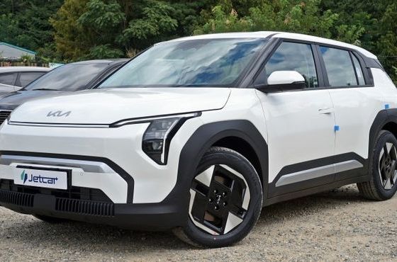 Kia EV3 Long Range 2WD AIr — пробег 30 км — фото 2 из 5