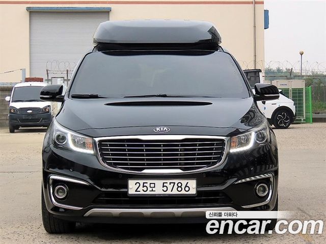 Kia Carnival из Кореи Encar