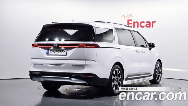 Kia Carnival из Кореи Encar