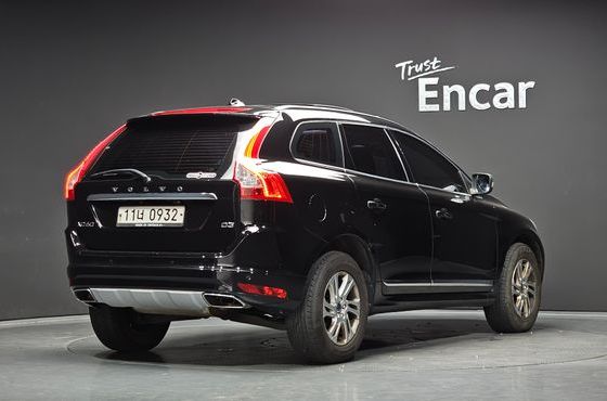 Volvo XC60 D3 1st — пробег 297 415 км — фото 2 из 5