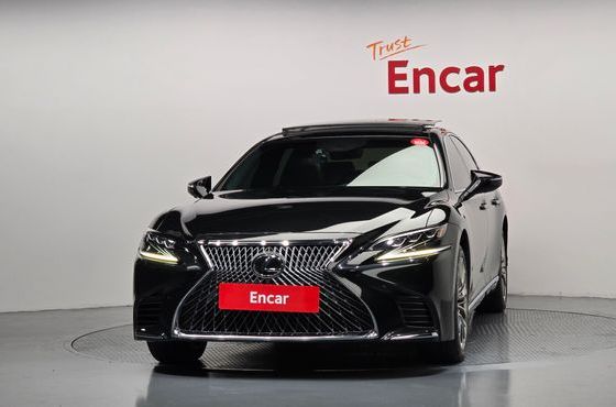 Lexus LS 3.5 Luxury AWD — пробег 106 165 км — фото 3 из 5