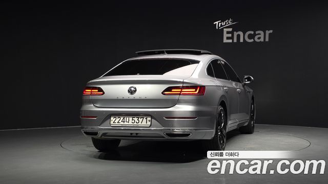 Volkswagen Arteon 2.0 TDI Prestige — пробег 110 950 км — фото 4 из 5