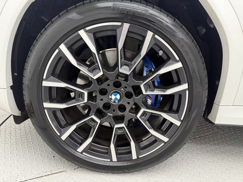 BMW X6 xDrive40i M Sport — пробег 5 630 км — фото 5 из 5