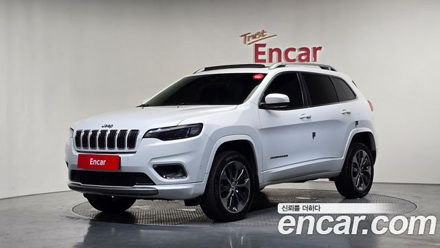 Jeep Cherokee 2.2 Diesel Overland 4WD — пробег 223 704 км — фото 1 из 5
