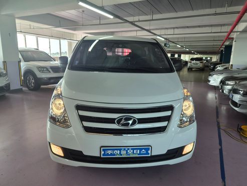 Hyundai Starex 5-Seater VAN Smart Stardard — пробег 127 249 км — фото 3 из 5