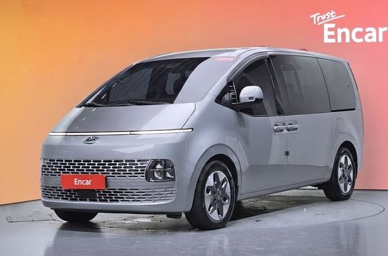 Hyundai Staria 4WD Tourer 9-Seater Modern — пробег 125 958 км — фото 1 из 5
