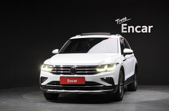 Volkswagen Tiguan 2.0 TDI Prestige — пробег 23 231 км — фото 3 из 5