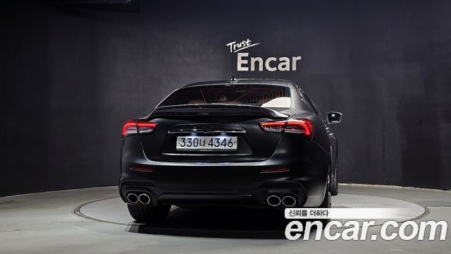 Maserati Ghibli из Кореи Encar