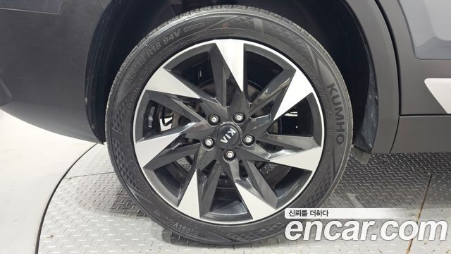 Kia Seltos из Кореи Encar