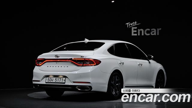 Hyundai Grandeur из Кореи Encar