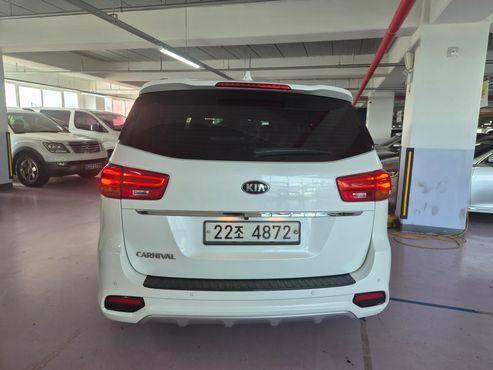Kia Carnival 9-Seater Noblesse — пробег 161 816 км — фото 4 из 5