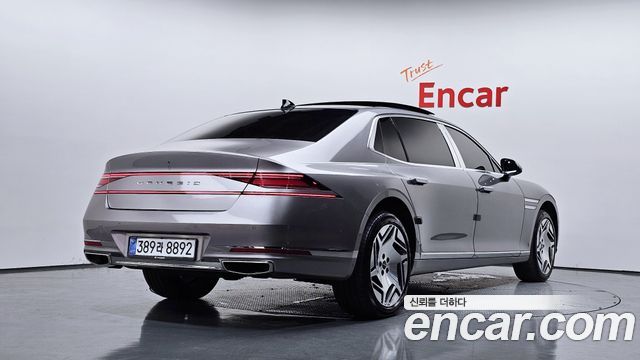 Genesis G90 Gasoline 3.5 Turbo e-S/C AWD LWB — пробег 146 604 км — фото 2 из 5