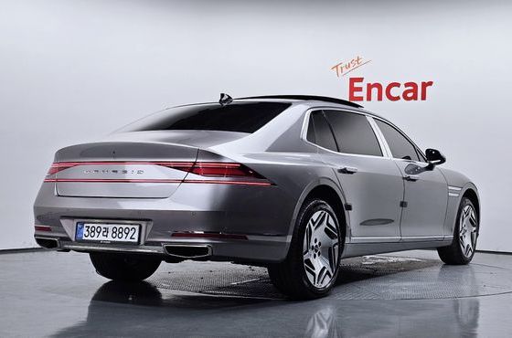 Genesis G90 Gasoline 3.5 Turbo e-S/C AWD LWB — пробег 146 604 км — фото 2 из 5