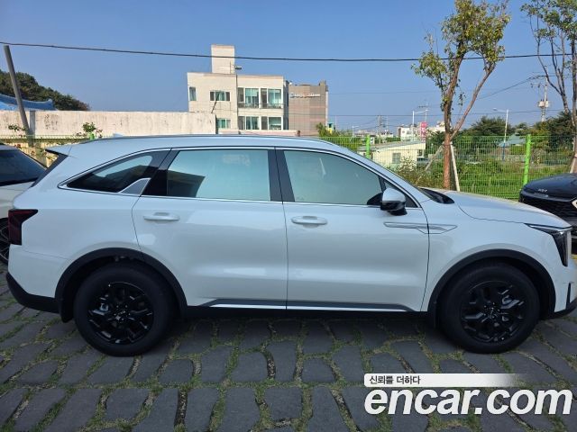 Kia Sorento HEV 1.6 2WD Signature — пробег 5 000 км — фото 3 из 5