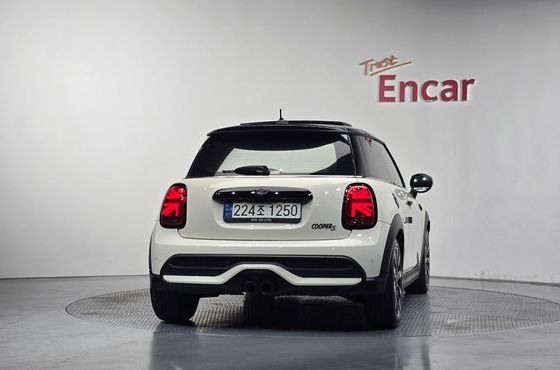 Mini Cooper Classic Third Generation — пробег 78 477 км — фото 4 из 5