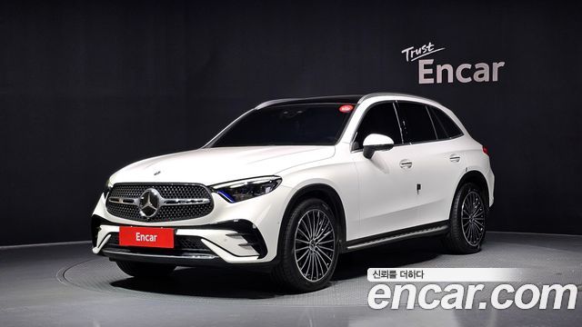 Mercedes-Benz GLC-Class GLC300 4MATIC AMG Line — пробег 25 893 км — фото 1 из 5
