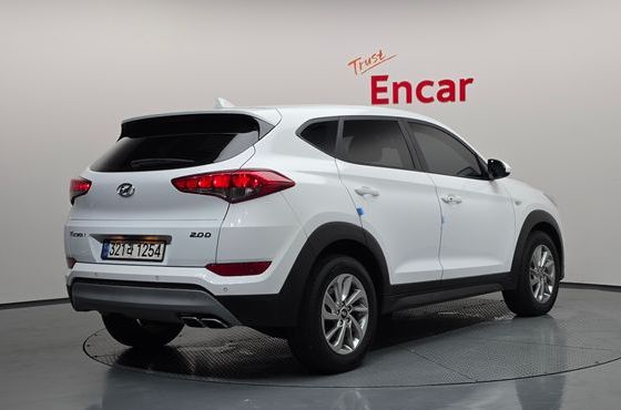 Hyundai Tucson Diesel 2.0 2WD Smart — пробег 61 144 км — фото 2 из 5