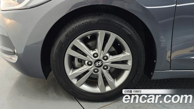 Hyundai AVANTE из Кореи Encar