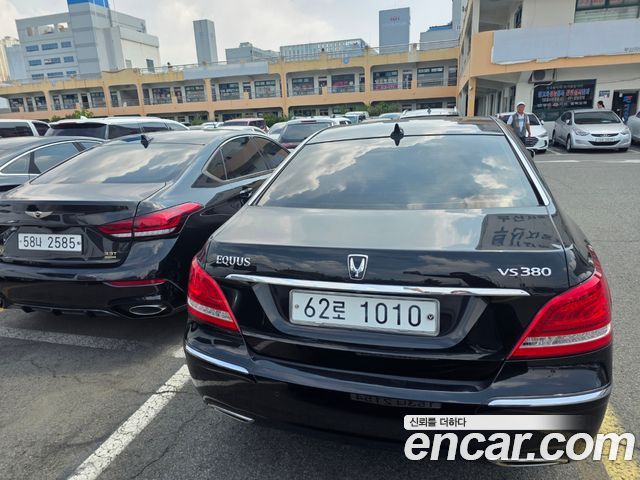 Hyundai Equus из Кореи Encar