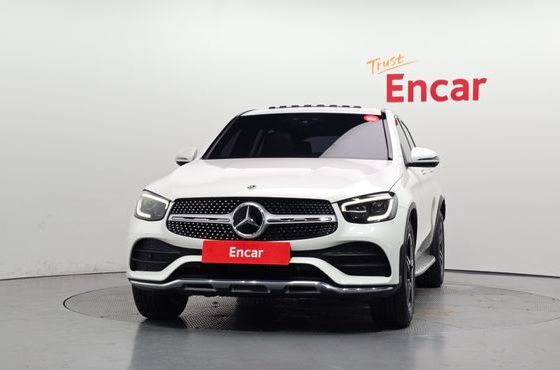 Mercedes-Benz GLC-Class GLC300 4MATIC Premium Coupe — пробег 49 153 км — фото 3 из 5