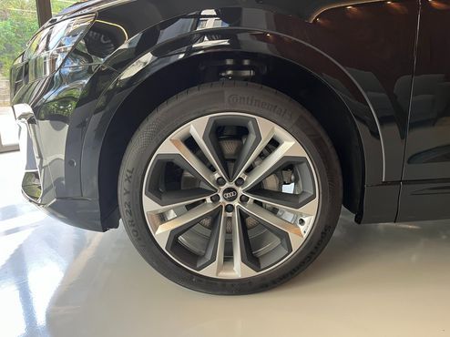 Audi Q8 50 TDI Quattro Premium — пробег 11 км — фото 5 из 5