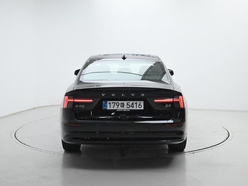 Volvo S90 B5 Ultra Bright — пробег 563 км — фото 4 из 5